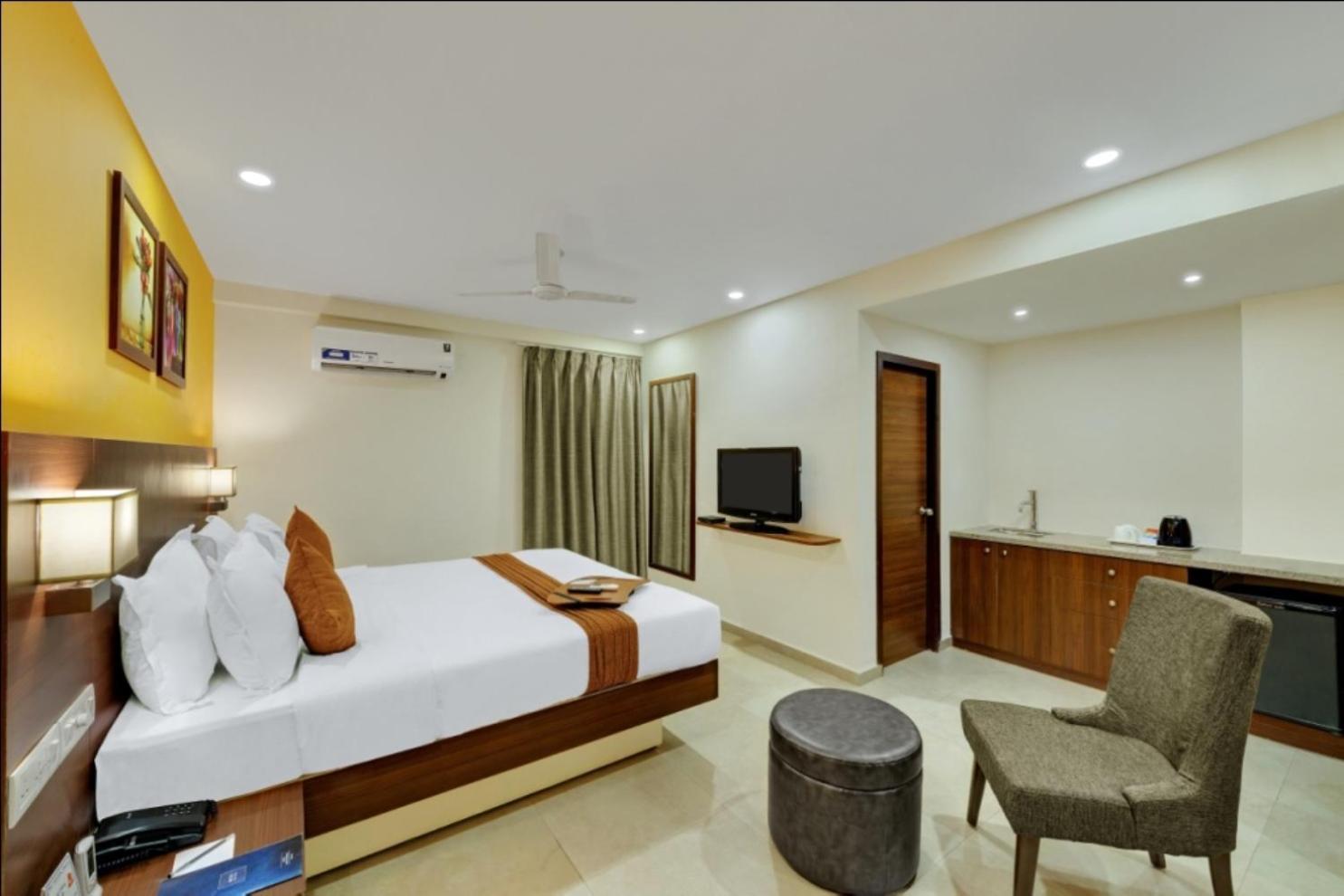 Best Western Alkapuri, Vadodara Exterior photo