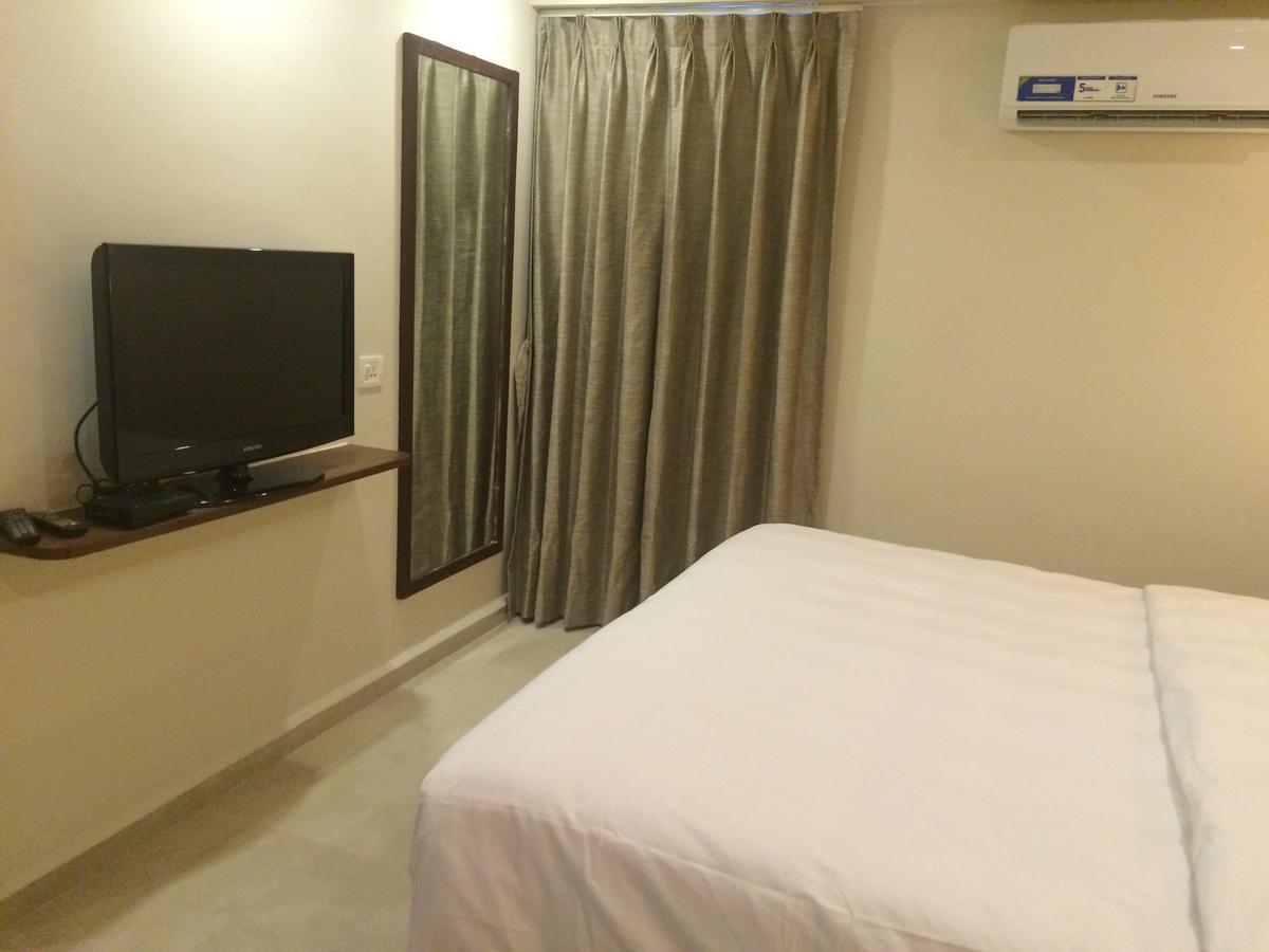 Best Western Alkapuri, Vadodara Exterior photo