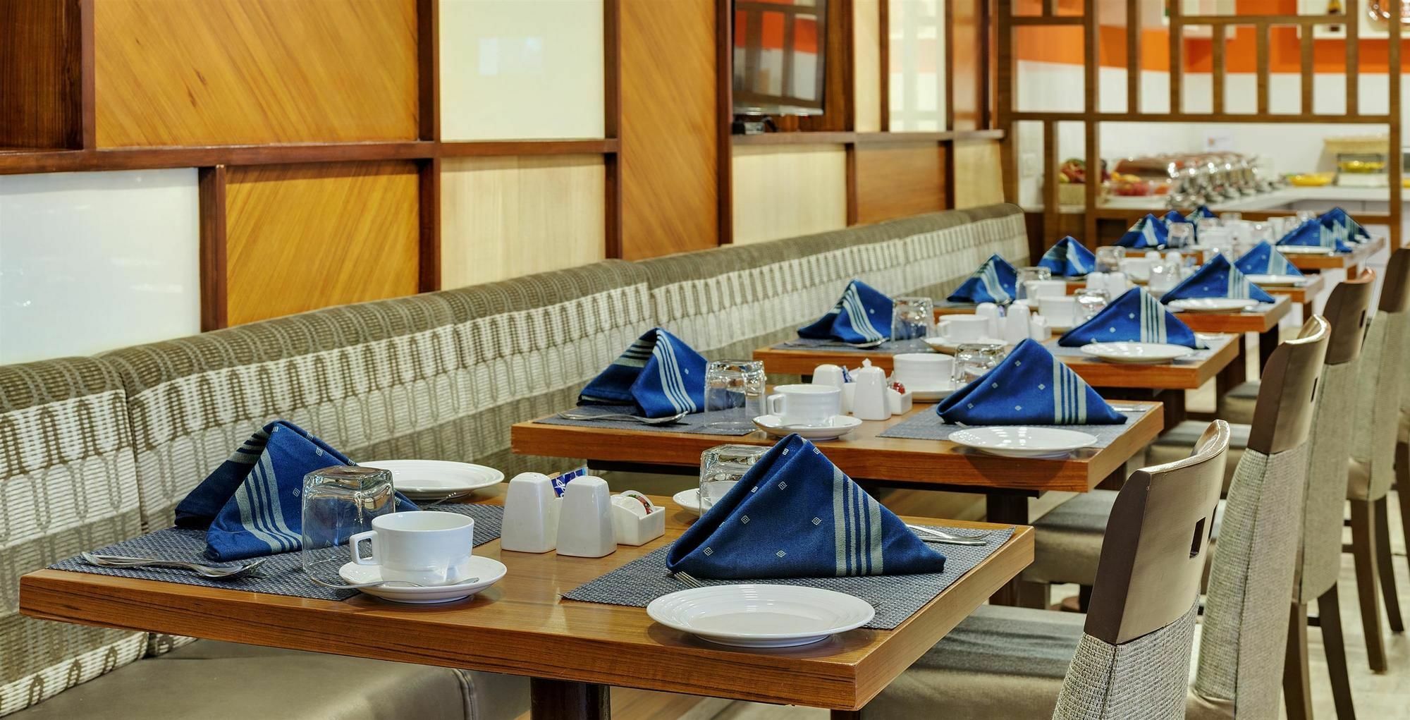 Best Western Alkapuri, Vadodara Exterior photo