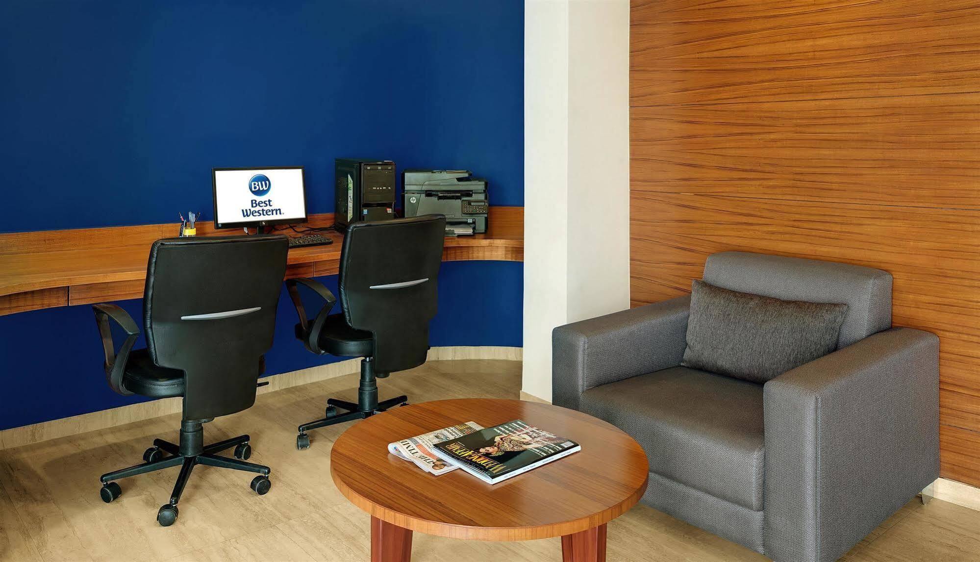 Best Western Alkapuri, Vadodara Exterior photo